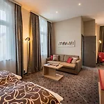Akzent Saxer Hotel 4*