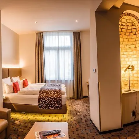 Akzent Saxer 4*