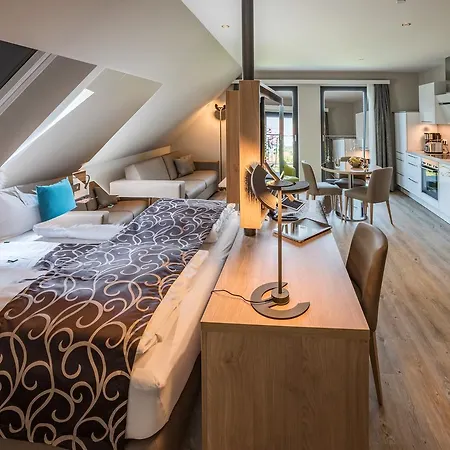Akzent Saxer 4*