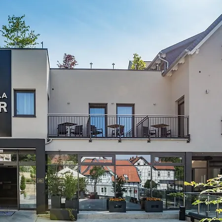 Akzent Saxer 4*